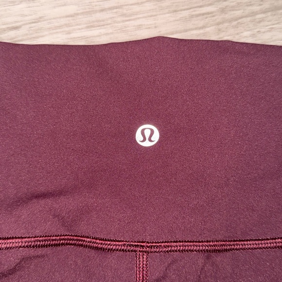 Lululemon Deep Wine Leggings - Picture 1 of 3
